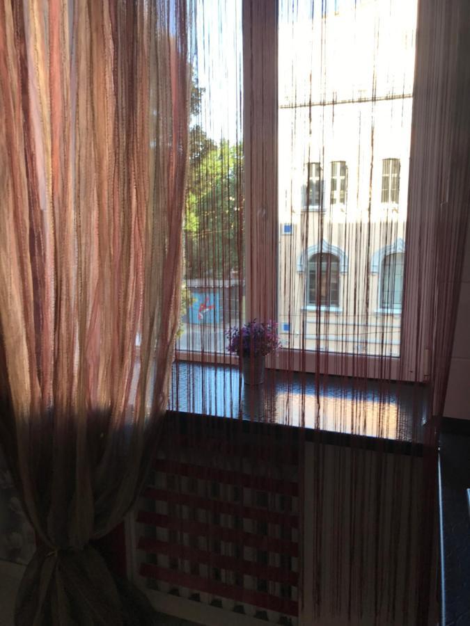 Rent Apartment In The Center Of Chernihiv Ngoại thất bức ảnh
